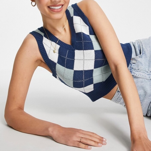 Hollister Argyle Sweater Vest - Picture 1 of 16
